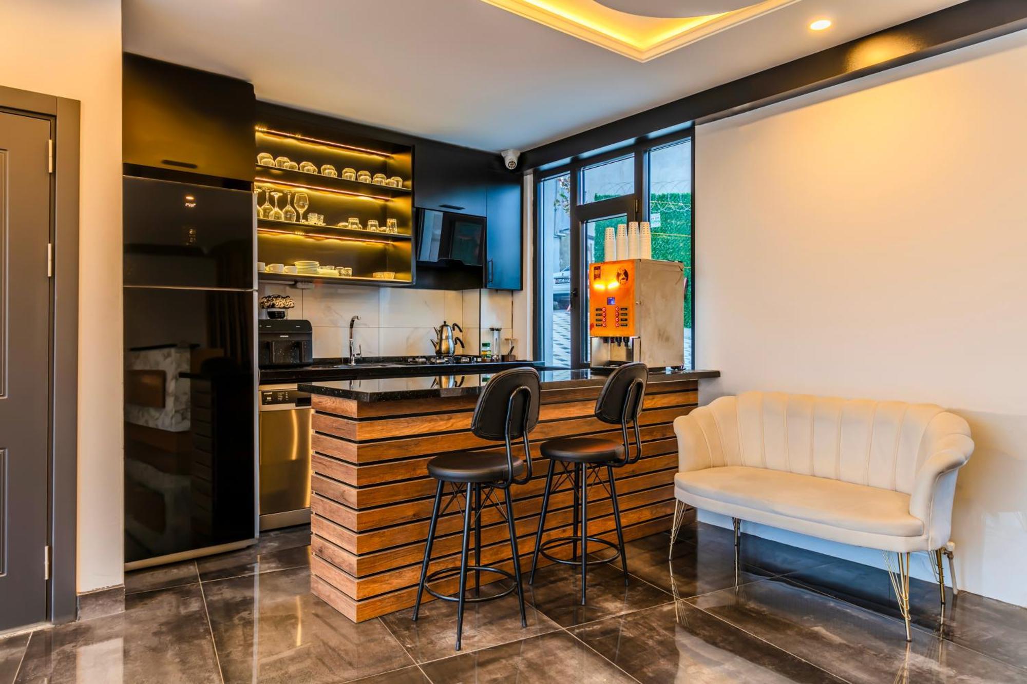 Solin Airport Hotel Arnavutkoy ภายนอก รูปภาพ